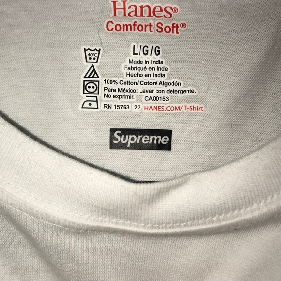Single NEVER WORN Hanes x Supreme Tee(SOLD OUT) - Picture 2 of 5